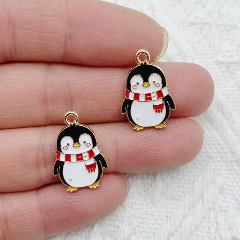 10pcs Cartoon Penguin Panda DI - Jewelry Making Party 评论和价格